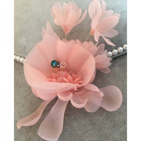 Feather Flower Handmake Brooch 