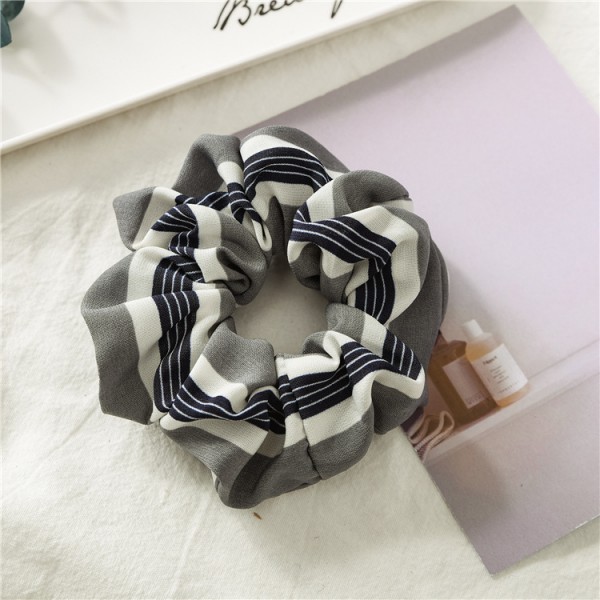 High quality pretty striped fabric scrunchies hair accessories for girls