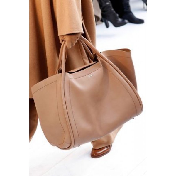 Europe American Styles  Large Leather Tote 