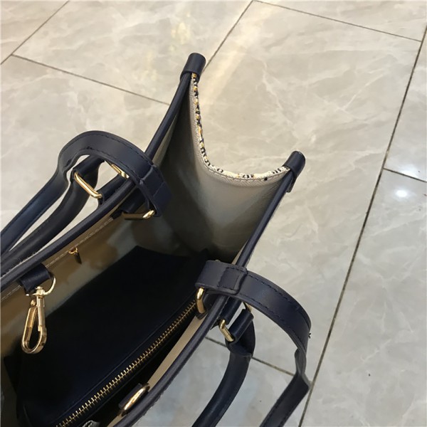 Large capacity Tote bag niche design plaid handbag shopping bag