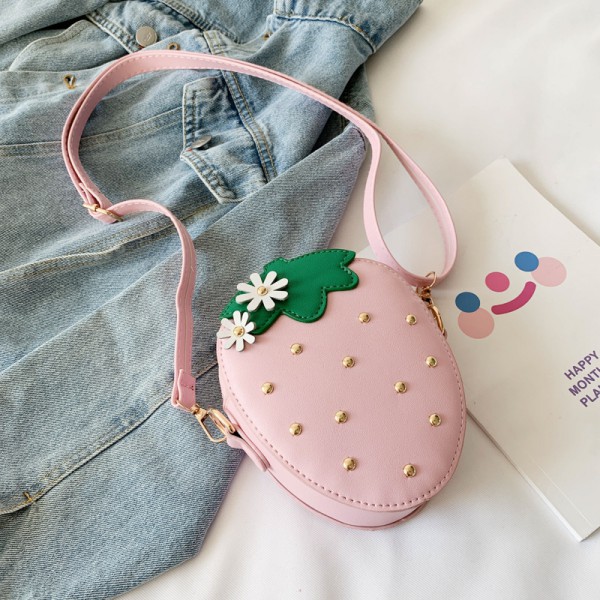 2020 MINI strawberry shape Shoulder Bag for kids 
