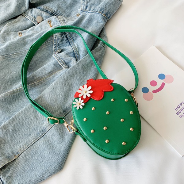 2020 MINI strawberry shape Shoulder Bag for kids 