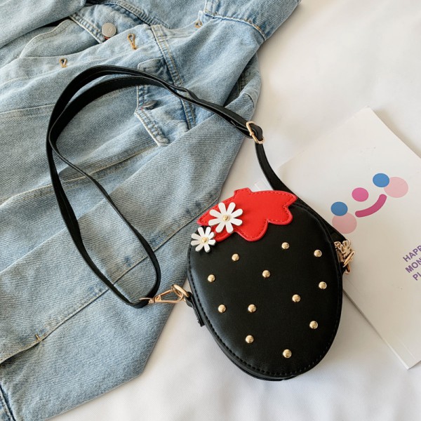 2020 MINI strawberry shape Shoulder Bag for kids 