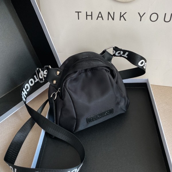 Children fashion small handbags canvas messenger Outing kids crossbody bags 